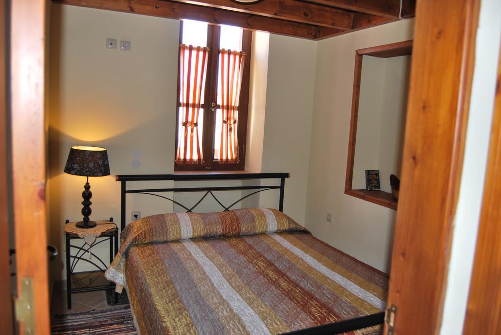 Вилла Mika'S House Халки Номер фото