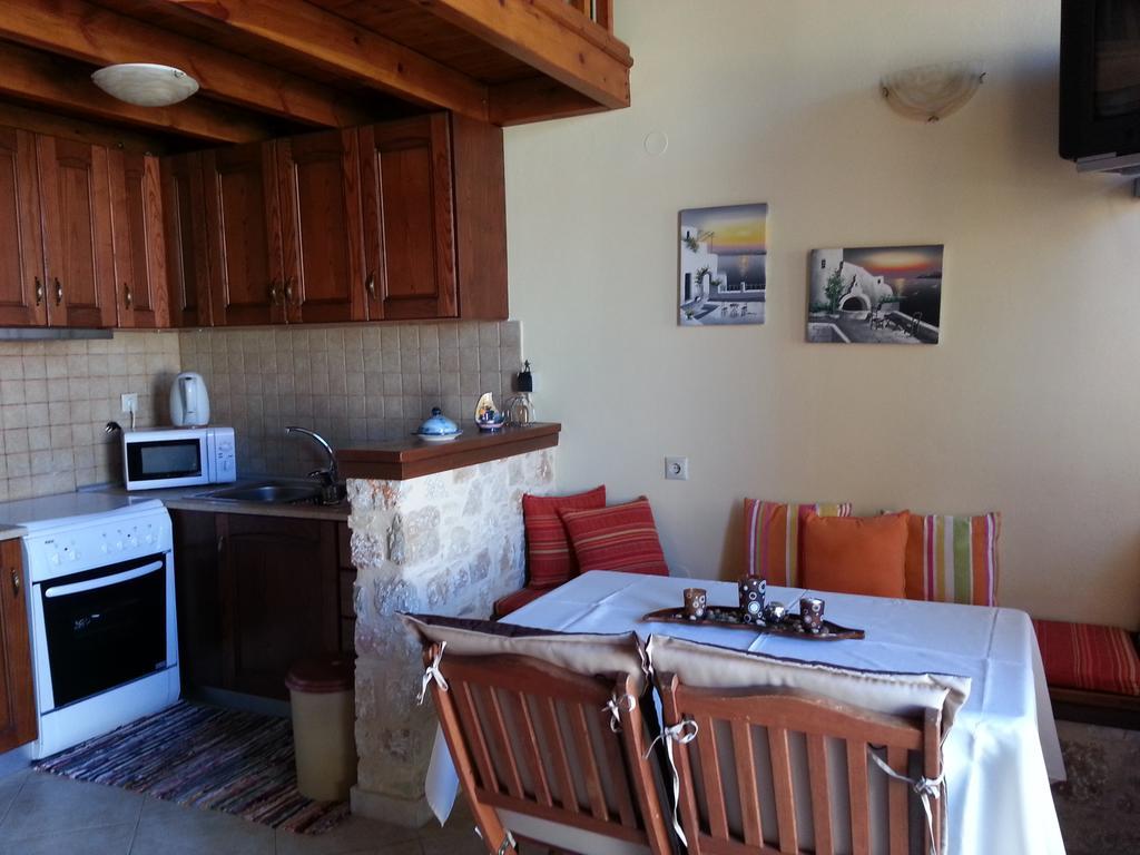 Вилла Mika'S House Халки Номер фото